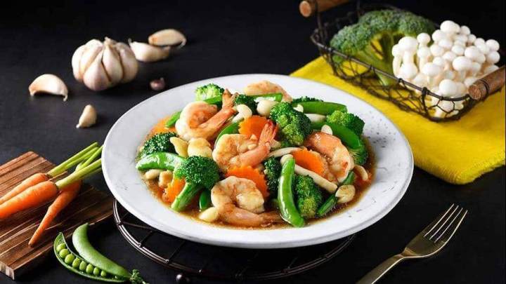 Maekru%20Brand%20Oyster%20Oil%20Sauce%20%E2%80%8B%20%20%20Bottle%20Style%20%E2%80%8B%20%20%20600%20Ml.%20-%20Image%203