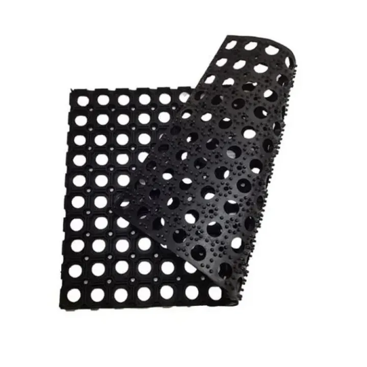 Black%20Rubber%20Hollow%20Door%20Mat%2040%20X%2060CM%20-%20Image%202