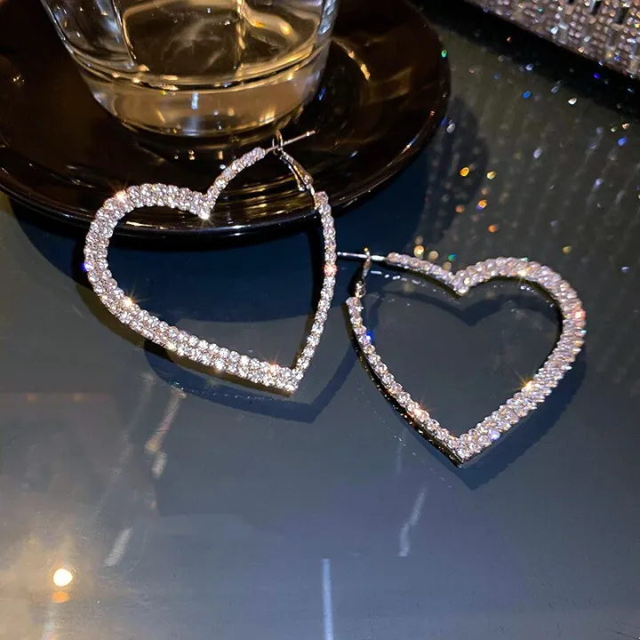 2pcs%20Silver-plated%20Earrings%20Ladies%20Light%20Luxury%20Fashion%20Style%20Exaggerated%20Personality%20Big%20Love%20Wear%20To%20Enhance%20The%20Temperament%20-%20Image%204