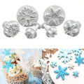 3PCS/set Cookie Plunger Cutters Snowflake Gear Patterns for Christmas Biscuits Fondant Sugarcraft Decor Cake Baking Molds. 