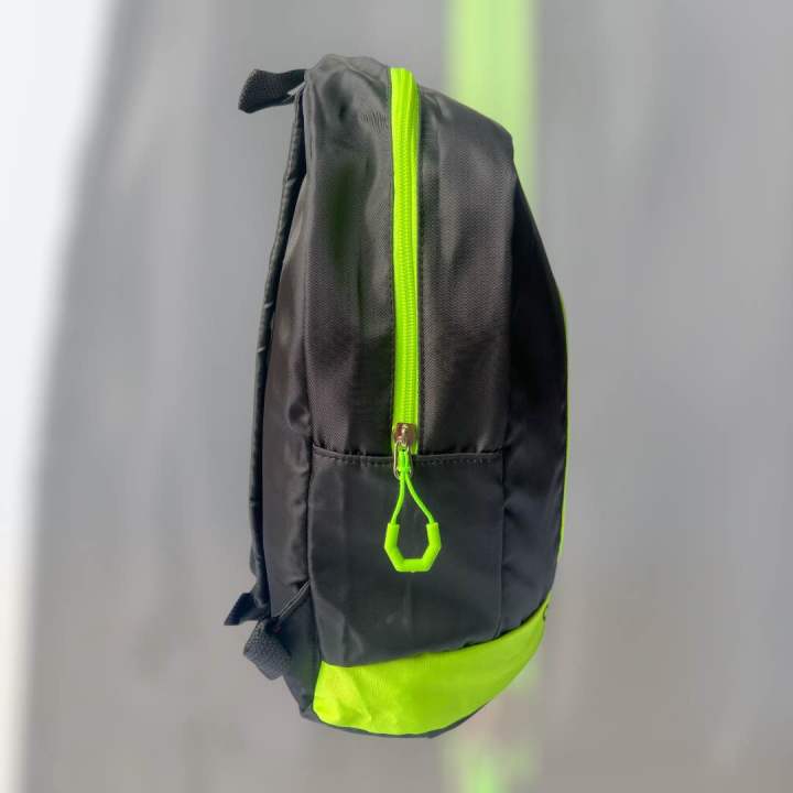 Bag%20packs%20Quechua%20Mini%20Bag%20/Indoor/Outdoor%20/Hiking%20/%20Kid/Sport%20-%20Image%204
