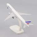 Simulation Alloy 20cm B777 Aircraft Diecast 777 Air France Airliner Model Family Toys And Ornaments Crafts Gifts Collectible. 