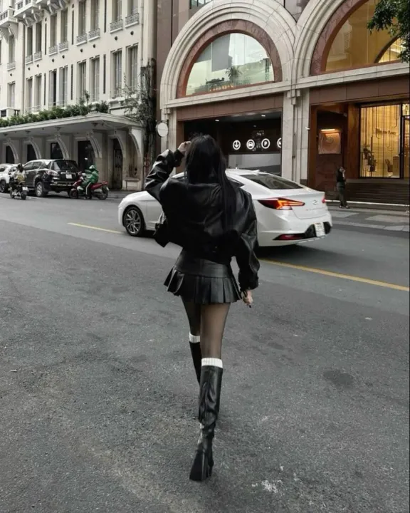 B26-124-1%20Bkk%20Made%20Leather%20Skirts%20-%20Image%206