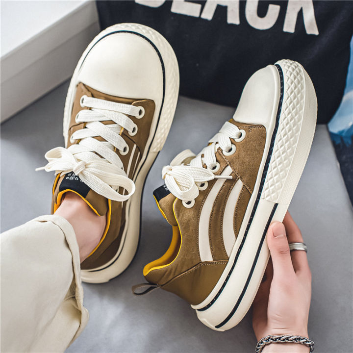 High%20Quality%20Men's%20Board%20Shoes%20Spring%20Youth%20Casual%20Canvas%20Sneakers%20Anti-Slip%20Stylish%20Jogging%20High%20Top%20Shoes%20Boys%20All%20Sports%20-%20Image%202