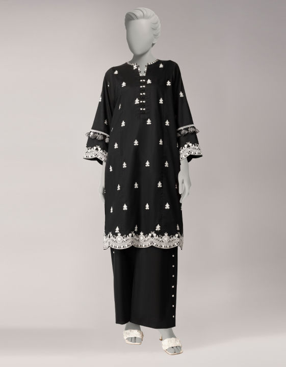 Junaid%20Jamshed%20Unstitched%202%20Piece%20Shirt%20And%20Trouser%20Black%20Lawn%20Embroidered%20-%20Designcode:%20Jst-26-2355%20Dhanak-02%20-Collection:%20Spring%20Vol%201%202026%20-%20Image%204