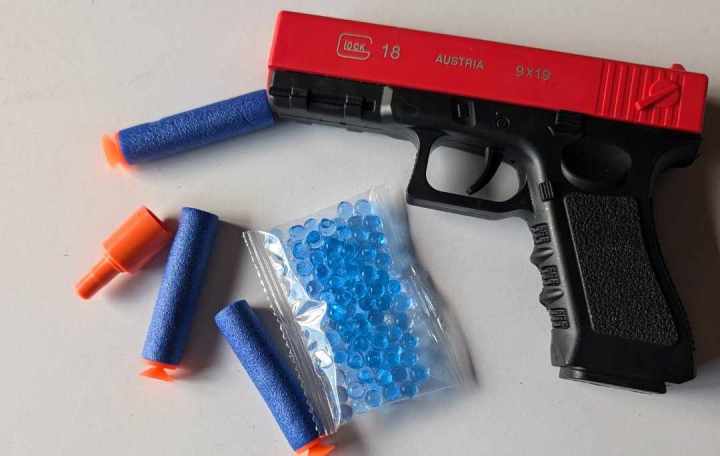 Water%20Bullet%20Gun%20Dual%20Bullets%20Orbis%20Foam%20Gun%20Toy%20For%20Kids%20With%20Free%203%20Foam%20Bullets%20And%2050%20Orbis%20Bullets%20-%20Image%206