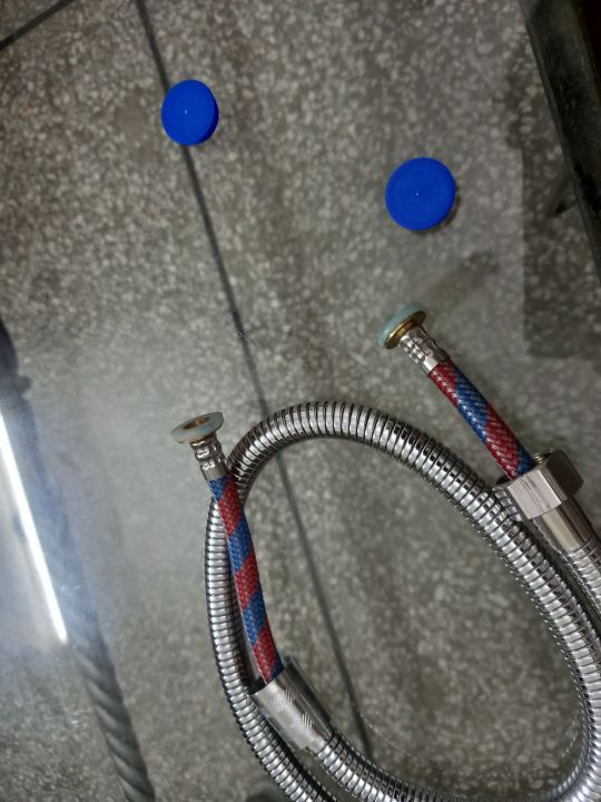 Shower%20Hose%0AChain%20Pipe%0A01%20Meter%0AS.S%20chain%20and%20Nuts%0ABrass%20Nozle%0AHigh%20pressure%20Pipe%0AOnly%20just%20300%20Rs%0AJust%20Call%20and%20give%20order%20received%20on%20shop.%20-%20Image%203