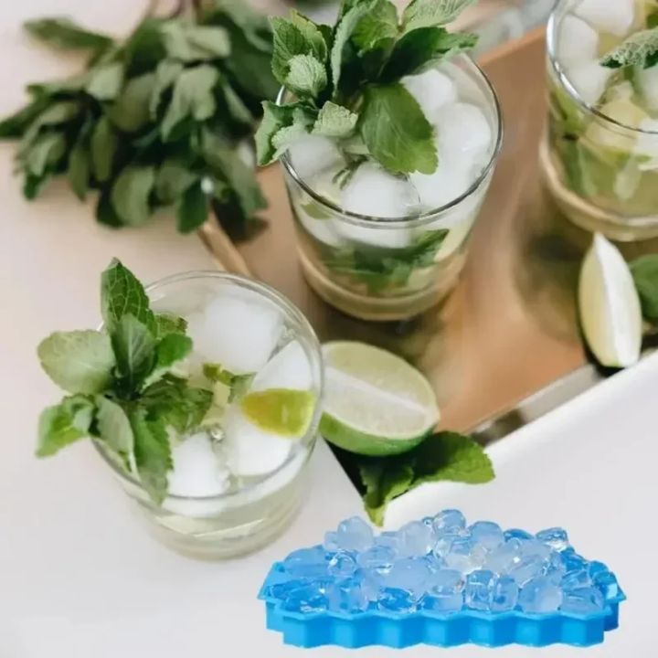37%20Cavity%20Ice%20Cube%20Mold%20Reusable%20Silicone%20Ice%20Cube%20Mold%20BPA%20Free%20Ice%20Cream%20Maker%20with%20Lids%20DIY%20Popsicle%20Mold%20Ice%20Cube%20Trays%20-%20Image%204