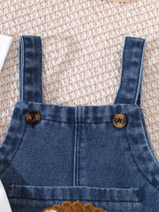 Two-Piece%20Set%20for%20Baby%20Boys:%20Casual%20and%20Versatile%20Style%20for%20Spring%20and%20Summer,%20Featuring%20a%20Round-Neck%20Short-Sleeve%20Top%20and%20Stylish%20Pocket%20Lion%20Patch%20Overalls%20-%20Image%204