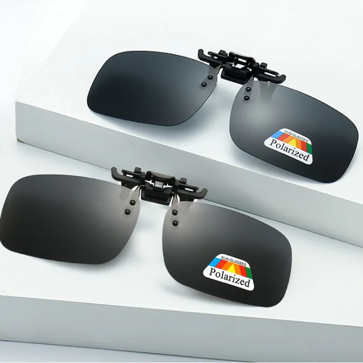 Polarized%20Clip%20Sunglasses%202Pcs%20Set%20Myopia%20Glasses%20Clip%20Driver%20Fishing%20Night%20Vision%20Myopia%20Clipon%20Sun%20Shading%20Eyeglasses%20-%20Image%202