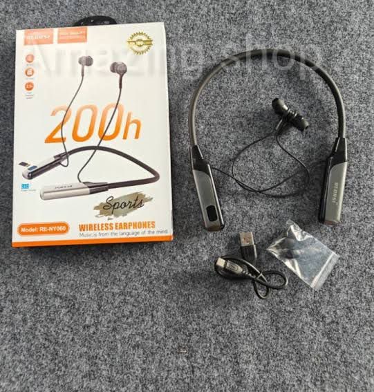 Recrsi%20wireless%20Neckband%20Bluetooth%20Earphone%20RE-NY060%20Charging%20becup%20200%20Hours%20(Best%20price)%20-%20Image%203