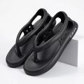 Bags and flip-flops for men and women, summer fashionable outer wear, thick-soled home non-slip beach shoes, sandals and slipper. 