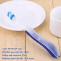 Hotel Disposable Folding Toothbrush, Business Trip, Portable Soft-Bristled Three-Fold Seahorse Toothbrush, Compact And Convenien. 