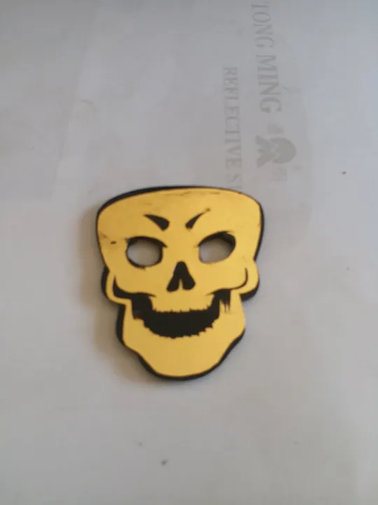 lezer%20cating%20logo%20-%20Image%204