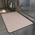 Summer Simple Solid Colour Diatomite Floor Mat Non-Slip Kitchen Entrance Bathroom Bathroom Carpet Home Decoration. 