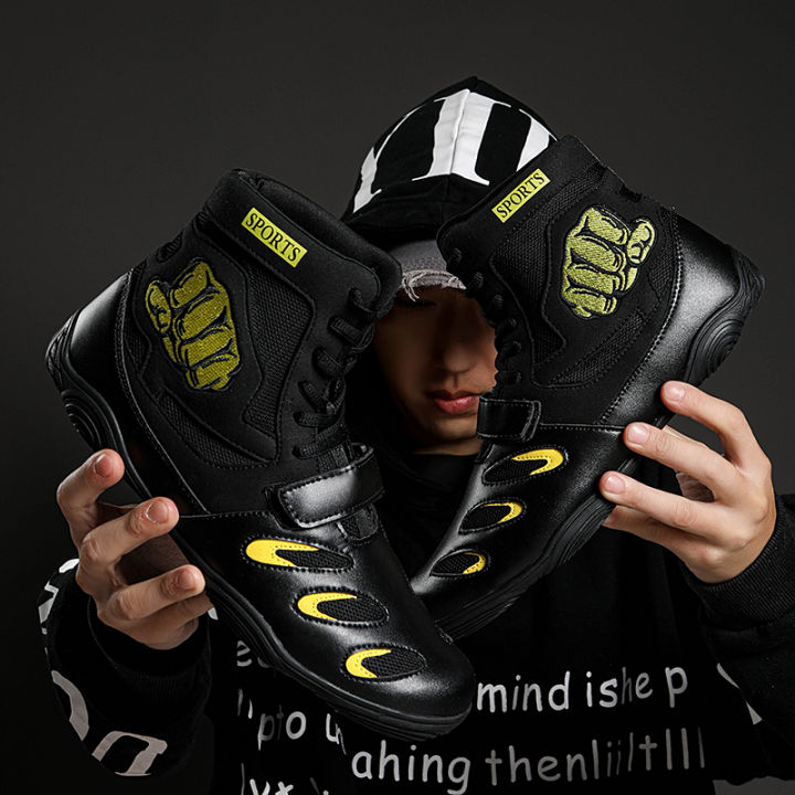 Wrestling%20Shoes%20%E2%80%93%20High%20Traction%20Wrestling%20Shoes%20for%20Men,%20Women,%20Youth%20&%20Kids%20-%20Durable%20Shoes%20for%20Wrestling,%20Boxing,%20Weightliftin%20-%20Image%204