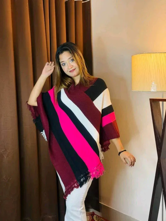 Women's%20Poncho%20Sweater%20Winter%20Collection%20Jacquard%20Knit%20Wool%20Blend%20Sleeveless%20V-Neck%20-%20Image%207