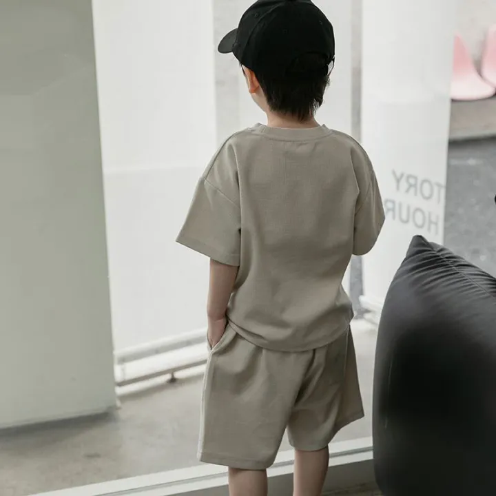 Ready%20to%20ship%20children's%20fashion%20clothing%20sets%20Korean-style%20mid-autumn%20boys%20fashion%20two-piece%20suit%20-%20Image%204