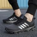 Men's Explosive Street Eye Catching Design Board Shoes with Unique Color Matching Breathable Comfortable Anti Slip Walking Shoes. 