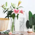 Good vase medium size creative jewelry living room flower arrangement transparent glass Nordic Internet celebrity light luxury flower raised water Rose. 