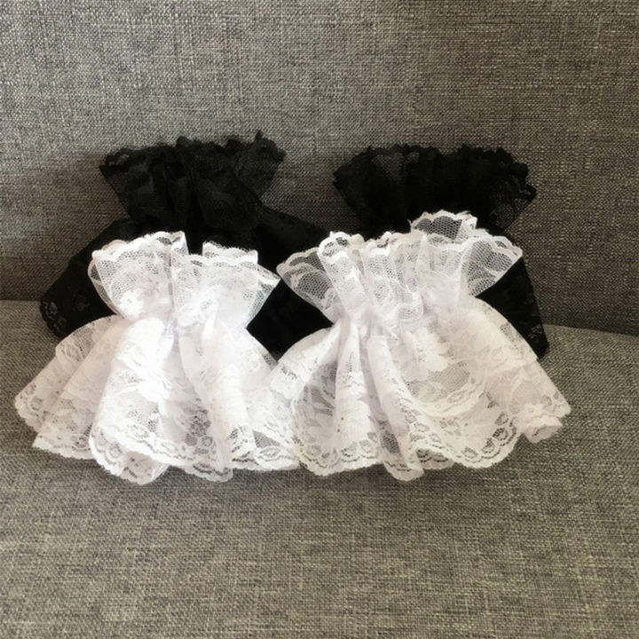 Lolita%20Hand%20Sleeve%20Wrist%20Cuffs%20Ruffled%20Floral%20Black%20Lace%20Elastic%20Bracelet%20Elegant%20Ladies%20Short%20Lace%20Gloves%20Halloween%20-%20Image%205