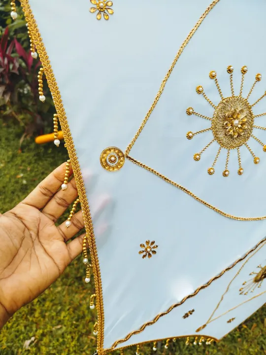 Hand%20maded%20Muthu%20kuda/%20Muthu%20umbrella%20/%208%20pannels%20-%20Image%204