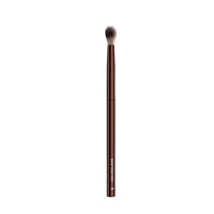 Hourglass%20Makeup%20Brush-%20No.6%20Tapered%20Blender%20Brush%20Soft%20and%20Skin-friendly%20Fiber%20Hair%20Fashion%20Design%20Single%20Eye%20Brush%20-%20Image%207