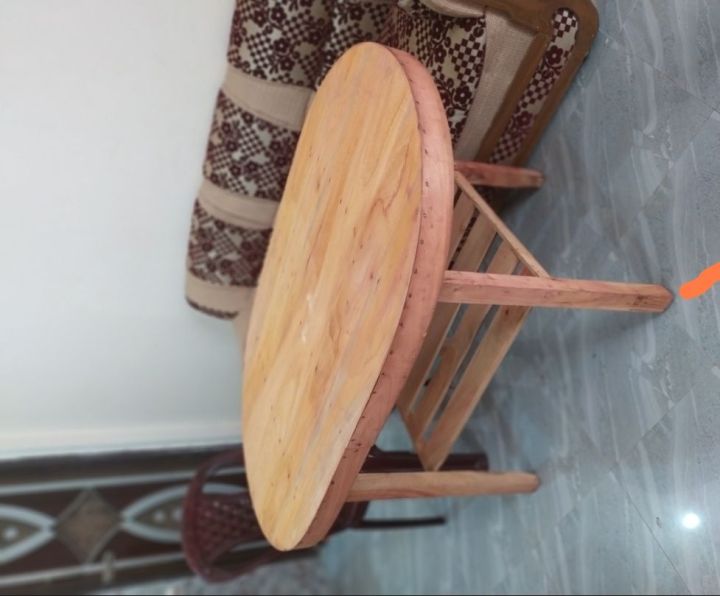 wooden%20dining%20table%20for%20restaurant%20and%20family%204:5/3%20feet%20-%20Image%204