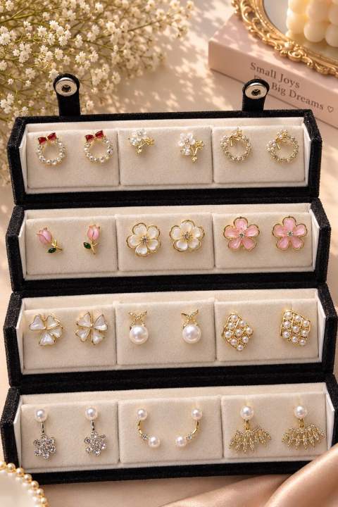 Any%2012%20pair%20korean%20Earings%20with%20Jhumka%20box%20jewelry%20box%20-%20Image%203