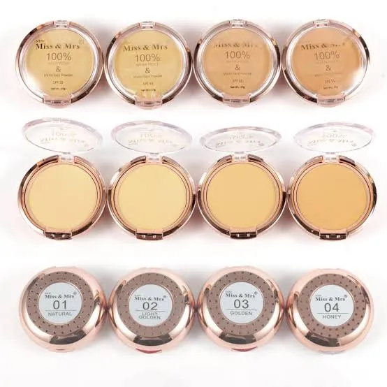 Miss%20&%20Mrs%20Compact%20Powder-%20SHADE%20-03%20-GOLDEN%20-%20Image%203