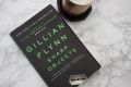 Sharp Objects by Gillian Flynn (Thriller Novel) Premium Paperback (Brown offset edition). 
