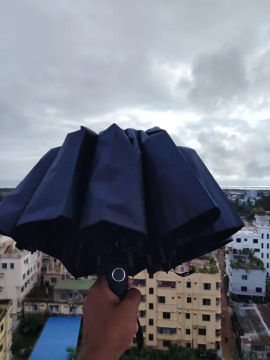 High%20Quality%20Auto-Folding%20Wooden%20Handle%20Umbrella%2012-Rib%0AReinforced%20Dual-Use%20Windproof%20Large%20Sun%20Rain%0AUmbrella%20Men%20and%20Women%20-%20Image%203