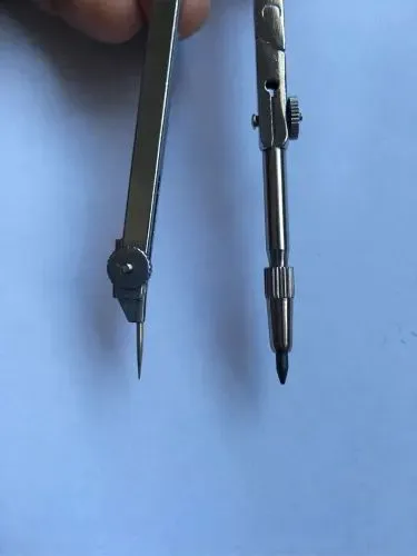 Professional%20Drawing%20Compass%20Setting%20Geometry/Mathematics%20OR%20Engineer%20Students%20Drawing%20Metal%20Compass%20With%20Pencil%20Leads%20Ink%20Drawer%20-%205pc%20Set%20-%20Image%207