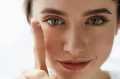 Brilliant blue freshlook contact lens full set. 