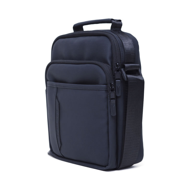 Men's%20Oxford%20Chest%20Bag%20%7C%20Casual%20MEDIUM%20Crossbody%20Shoulder%20Bag%20%7C%20Small%20Diagonal%20Bag%20for%20Men%20and%20Women%20%7C%20Black%20-%20Image%205