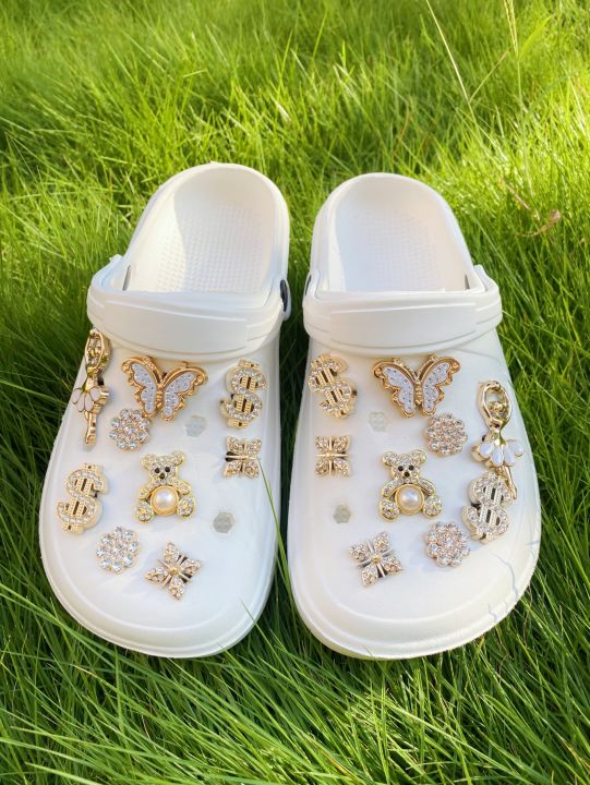 18pcs%20Fashionable%20Gold%20Tone%20Rhinestone%20Bear%20Shoe%20Boot%20Accessories%20Suitable%20For%20Clogs,%20Garden%20Shoes,%20Beach%20Shoes,%20DIY%20Detachable%20-%20Image%206