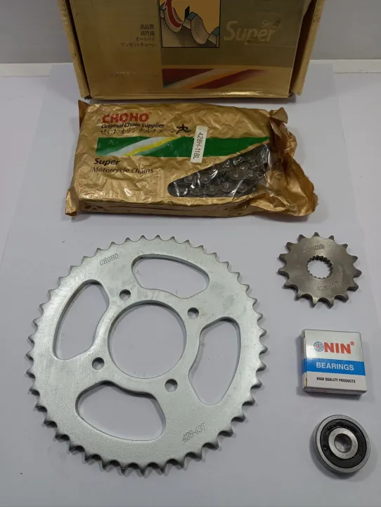 CHOHO%20Chain%20Sprocket%20Set%20for%20Suzuki%20GS%20150%20Bike%20/%20Chain%20Sprocket%20Set%20for%20GS%20150%20Bike%20/%20GS%20150%20Chain%20Sprocket%20-%20Image%202