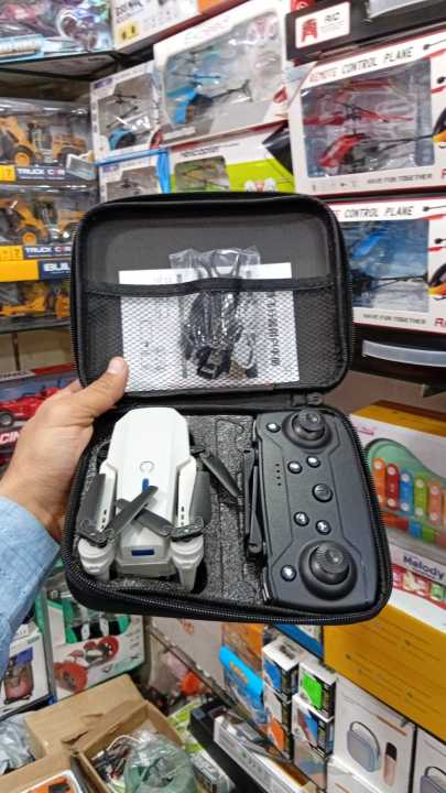 E88%20PRO%20drone%20with%20%202%20camras/%20E88%20drone%20with%20camra%20and%202%20bettery%20-%20Image%208