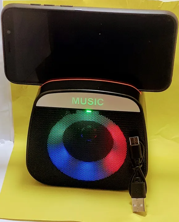 X-922%20Wireless%20Portable%20Bluetooth%20Speaker%20%E2%80%93%20Outdoor%20Waterproof%20Subwoofer,%20Multi-Function%20Home%20&%20Travel%20Speaker%20with%20Mobile%20Stand%20-%20Image%202