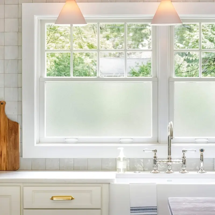 Self-adhesive%20glass%20sticker%20window%20decal%20matte%20white%20frosted%20window%20film%20privacy%20anti-ultraviolet%20for%20home%20office%20bathroom%20-%20Image%207