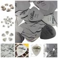5Pcs/10Pcs Metal Guitar Picks Durable Professional Bass Ukelele Guitar Picks Electric Guitarra Accesorios.