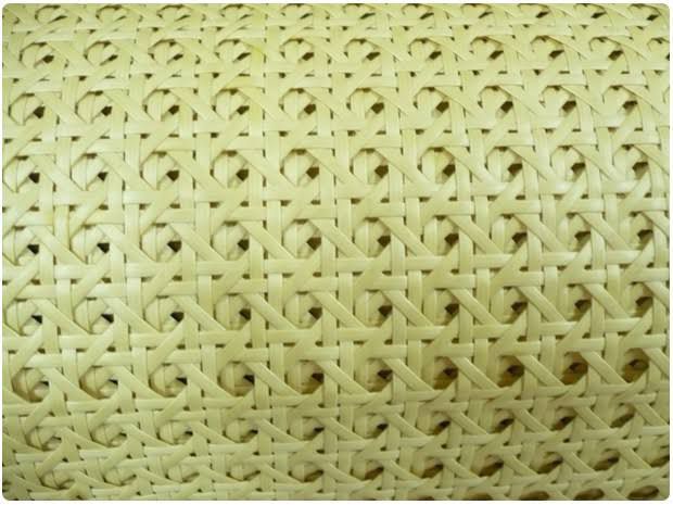 plastic%20cane%20wire%20for%20weaving%20chairs%20carts%20and%20decorations%20-%20Image%204