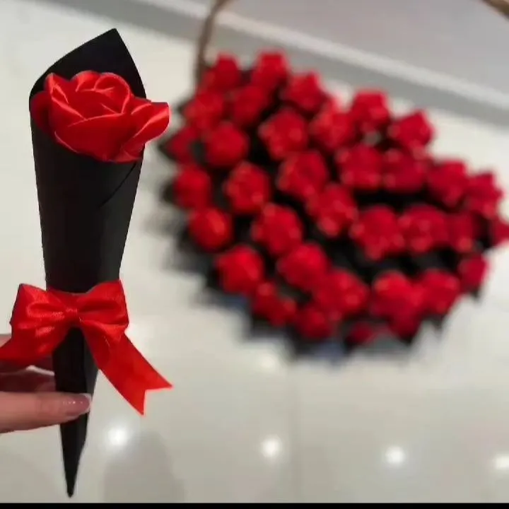 1%20Anniversary%20%20Gift%20for%20hubby%20%20Birthday%20gift%20for%20wife,%20friend,%20husband%20flower%20bouquet%20-%20Image%202