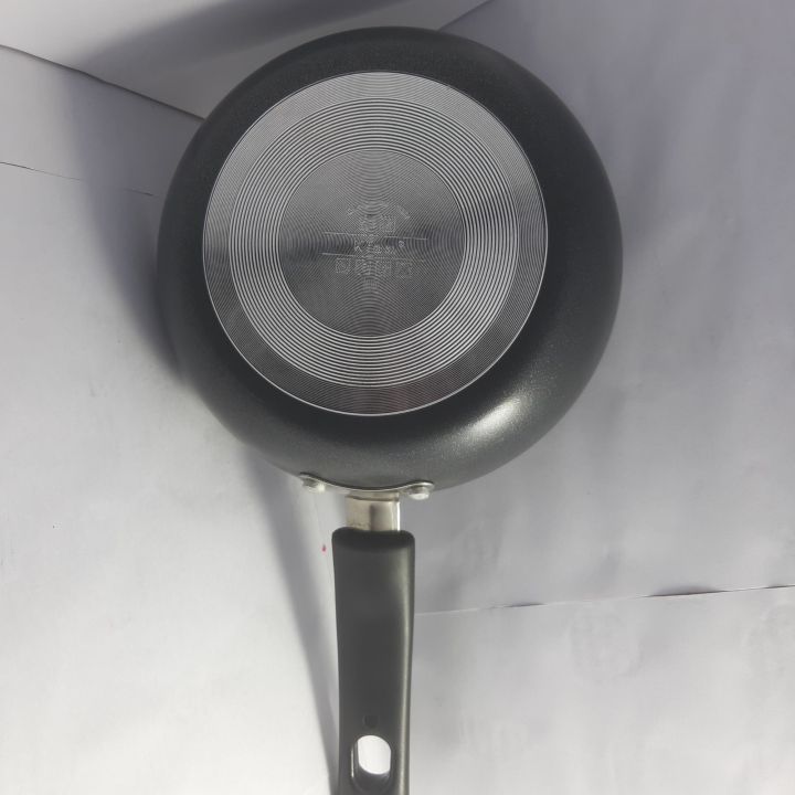 kiam%2016cm%20fry%20pan%20non%20-%20stick%20cookware%20-%20Image%207