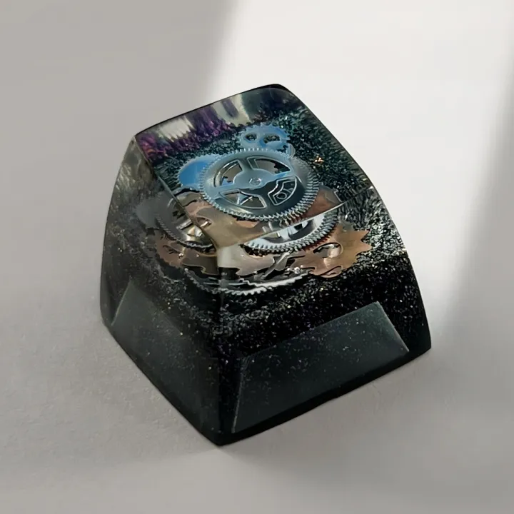 SA%20R1%20Profile%20Black%20Gold%20Time%20Resin%20Keycaps%20Personalized%20Handmade%20Single%20for%20MX%20Mechanical%20Keyboard%20-%20Image%207