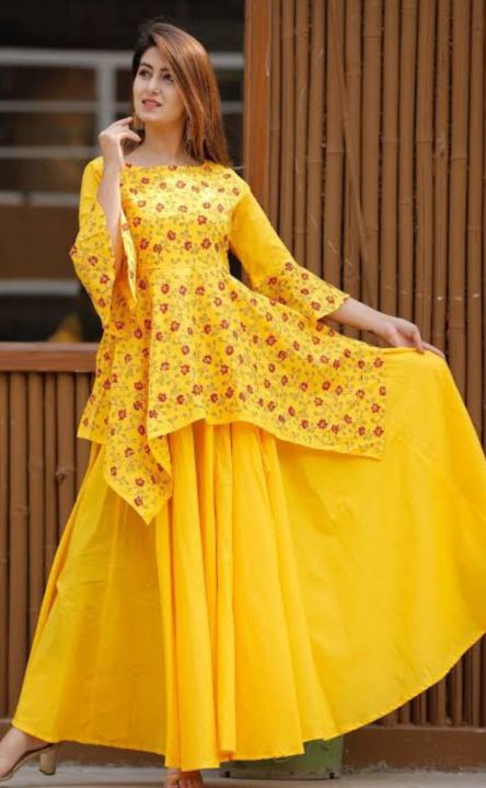 bangladeshi holud dress design Raisa's holud  traditional bengali brides just hit different. Usually  most opt for colors, but for Raisa's look we balanced the colors to go with  the contrast of colors in her outfit. . . . . . . . . . . . . . . . #