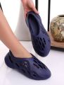 Yeezy Clogs Soft and Comfortable. 