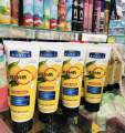 Ronica face wash with 3 pack. 