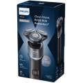 Philips Wet and Dry Electric Shaver Series 5000X with 360-D Flex Heads -X 5006/00. 