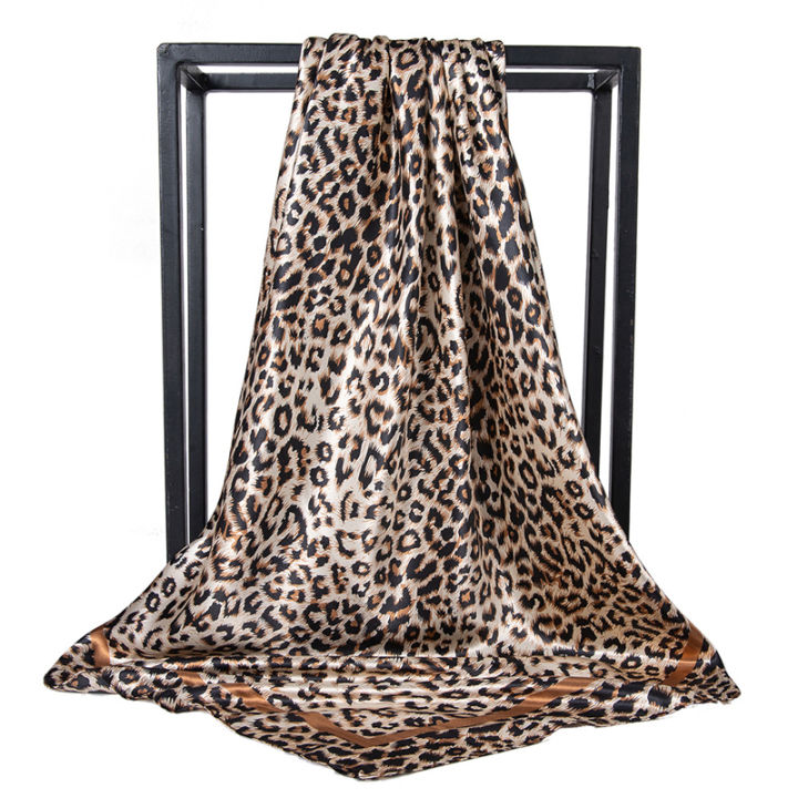 90*90cm%20Hair%20Scarf%20Women%20Fashion%20Designer%20Beautiful%20Flowers%20Foulard%20Soft%20Satin%20Shawl%20Kerchief%20Square%20Silk%20Scarfs%20Neck%20Headscarf%20-%20Image%203